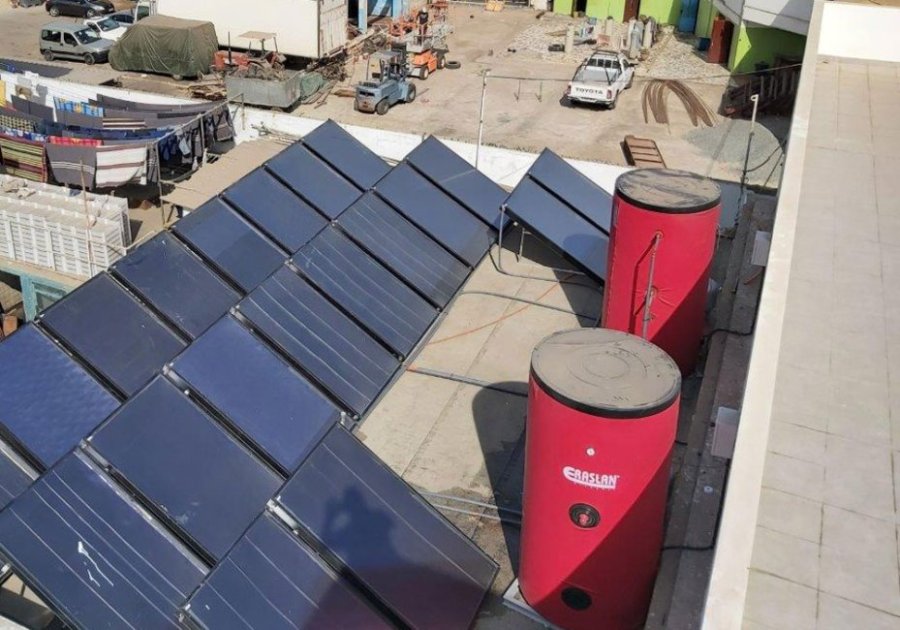 Chauffe-eau solaire 3000 litres port de Dakar