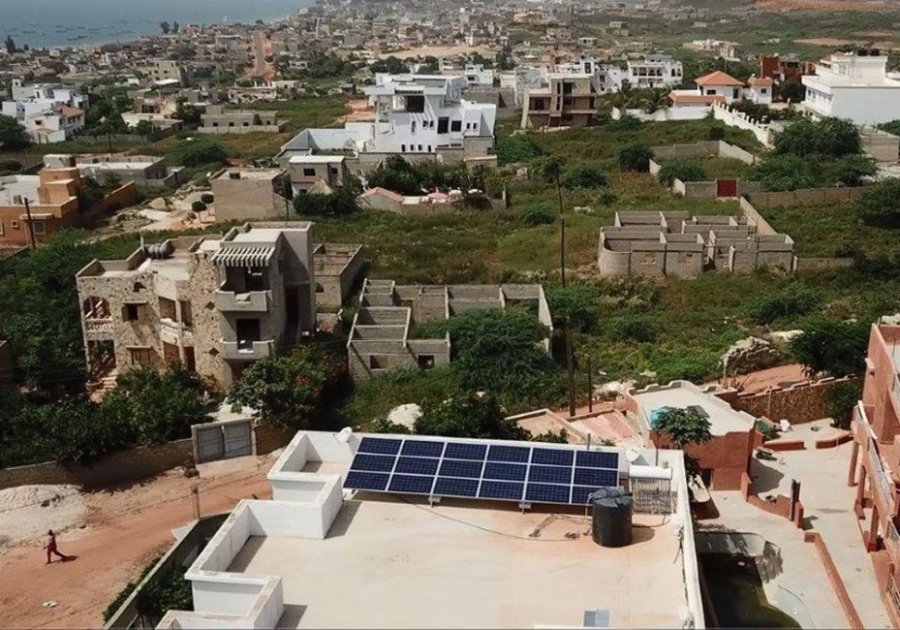 Système solaire zéro Injection villa particulière 4,68 Kwp Yéne